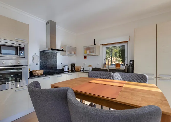 Semesterbostad Vale Da Ribeira - Casa Shangri La